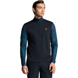 Lyle Scott Layer Printed Contour