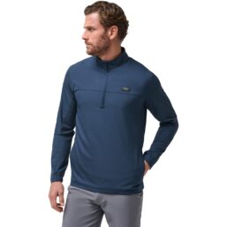 TRAVISMATHEW Layer Wanderlust 1/4 Zip